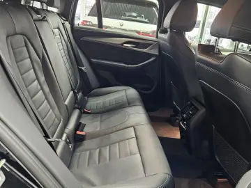 BMW  M X4 X Drive-  AHK  Har.Kardon. HeadUp  LED