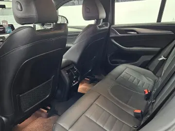 BMW  M X4 X Drive-  AHK  Har.Kardon. HeadUp  LED