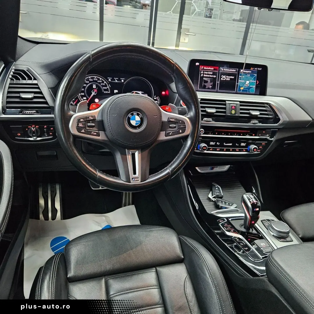 BMW  M X4 X Drive-  AHK  Har.Kardon. HeadUp  LED