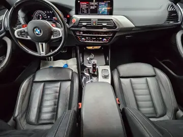 BMW  M X4 X Drive-  AHK  Har.Kardon. HeadUp  LED