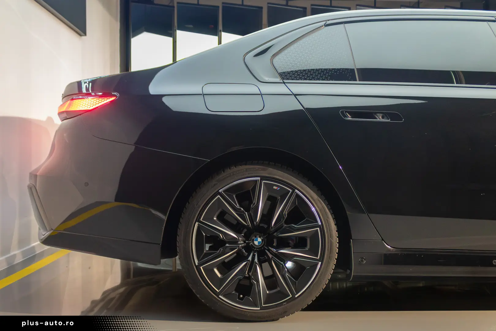 BMW 750 e xDrive M-Sport