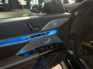 BMW 750 e xDrive M-Sport