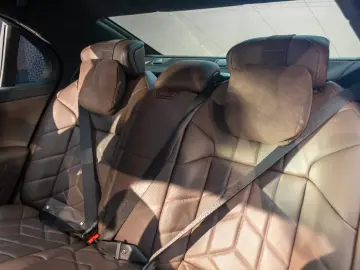 BMW 750 e xDrive M-Sport