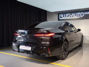 BMW 750 e xDrive M-Sport