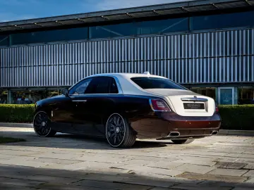 Rolls-Royce Ghost  PROVENANCE