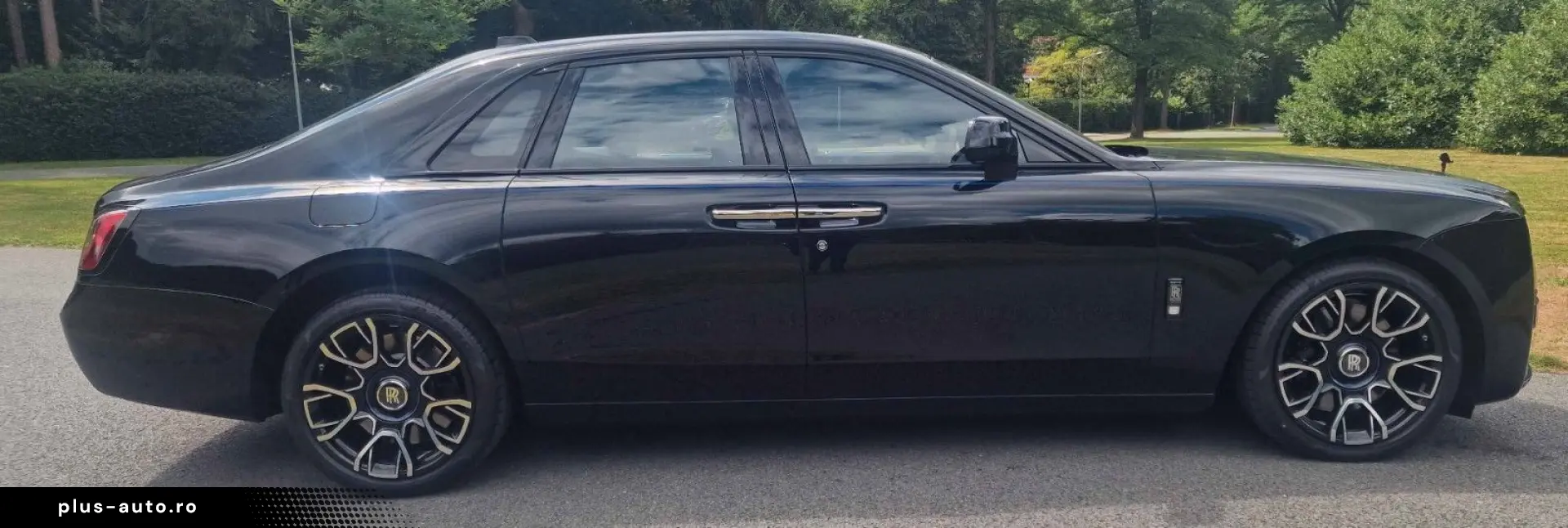 Rolls-Royce  Ghost Black Badge