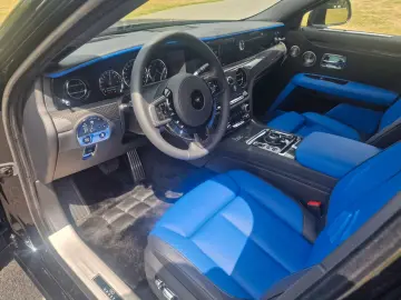 Rolls-Royce  Ghost Black Badge