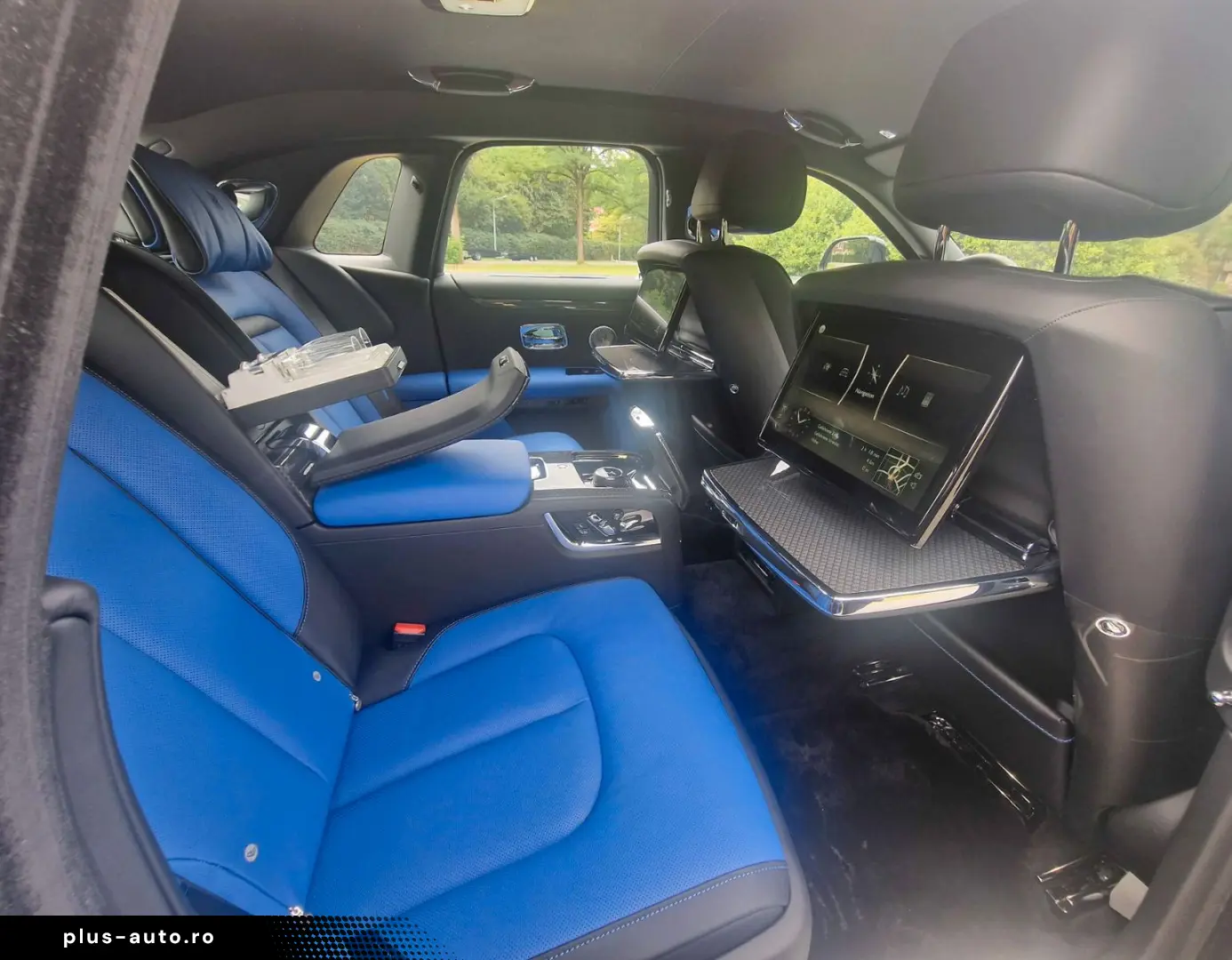 Rolls-Royce  Ghost Black Badge