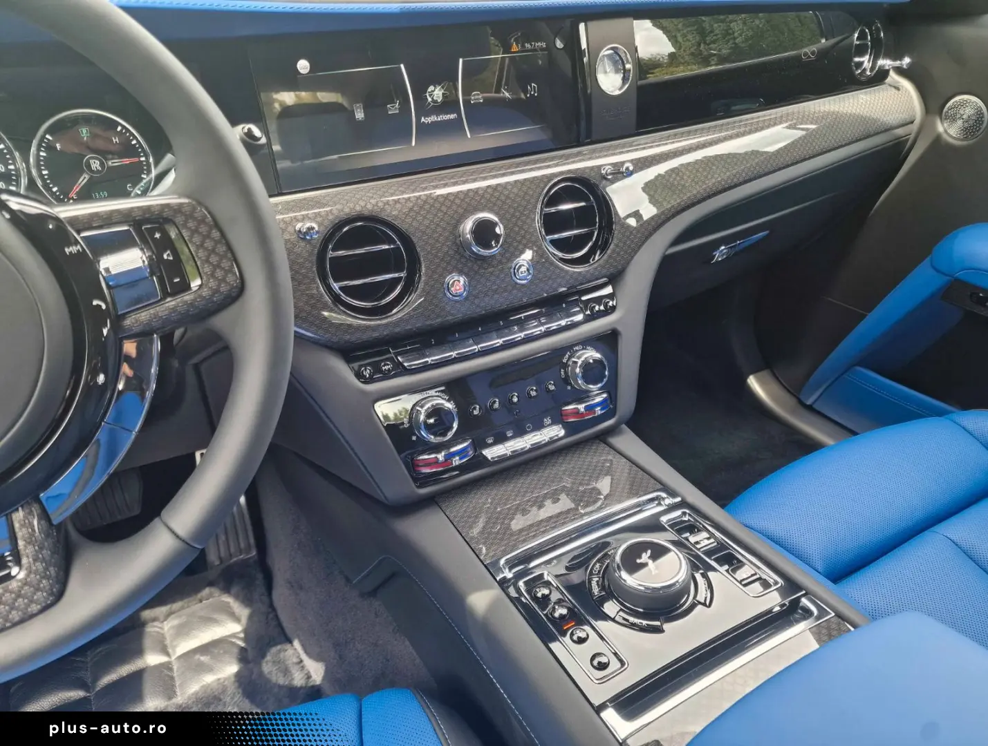 Rolls-Royce  Ghost Black Badge