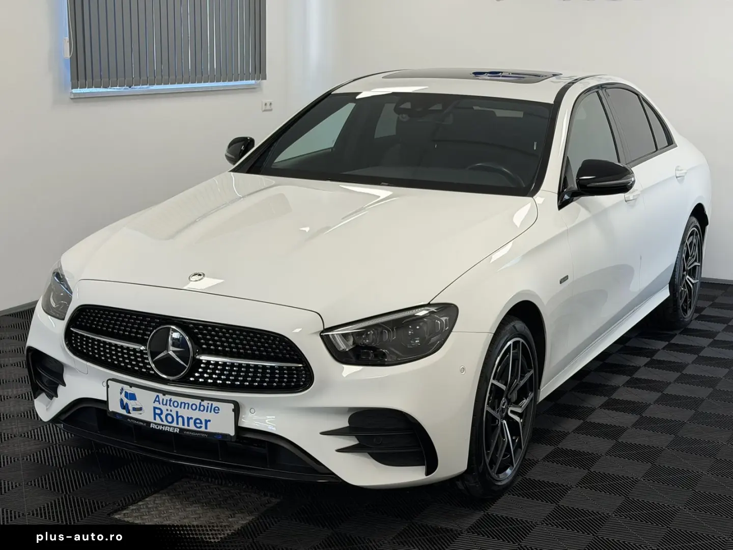 E 300 de 4M AMG Line Night MB-LED Wide Distr.