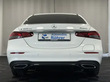 E 300 de 4M AMG Line Night MB-LED Wide Distr.