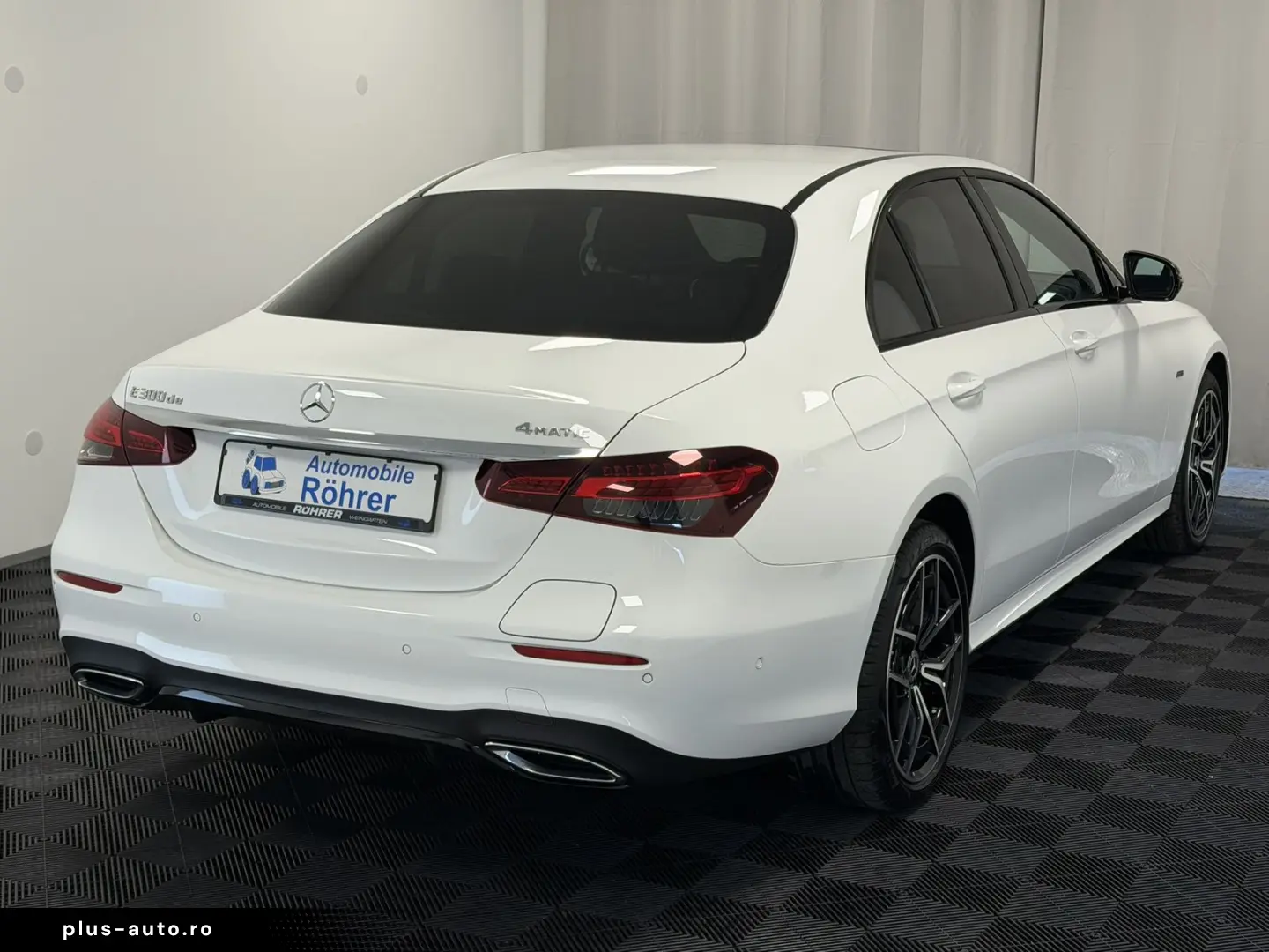 E 300 de 4M AMG Line Night MB-LED Wide Distr.