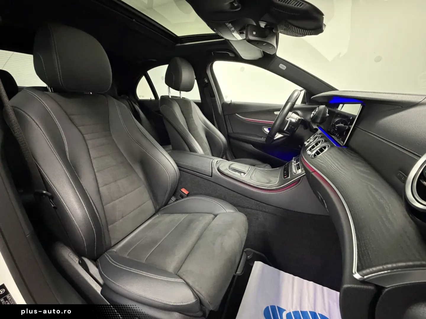 E 300 de 4M AMG Line Night MB-LED Wide Distr.