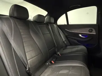 E 300 de 4M AMG Line Night MB-LED Wide Distr.