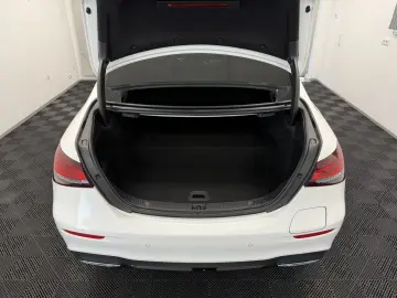 E 300 de 4M AMG Line Night MB-LED Wide Distr.