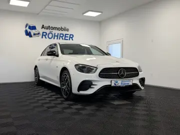 E 300 de 4M AMG Line Night MB-LED Wide Distr.