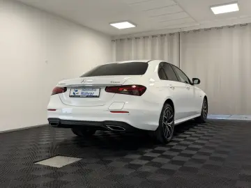 E 300 de 4M AMG Line Night MB-LED Wide Distr.