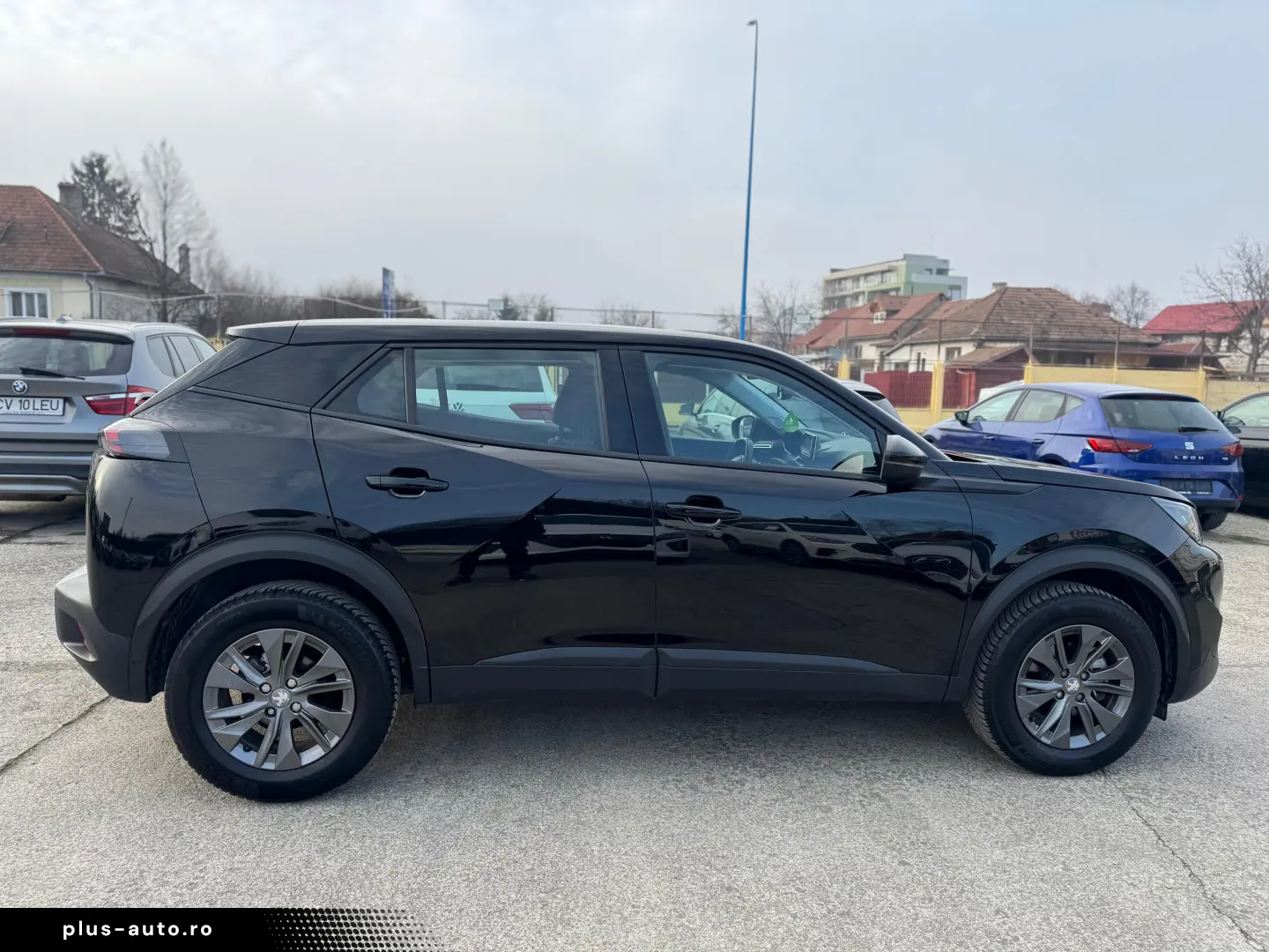 Peugeot 2008 1.2 Pure Tech Active Business