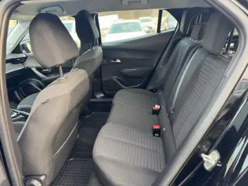 Peugeot 2008 1.2 Pure Tech Active Business