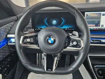 740 d xDrive MSport Cinema Loung B&W