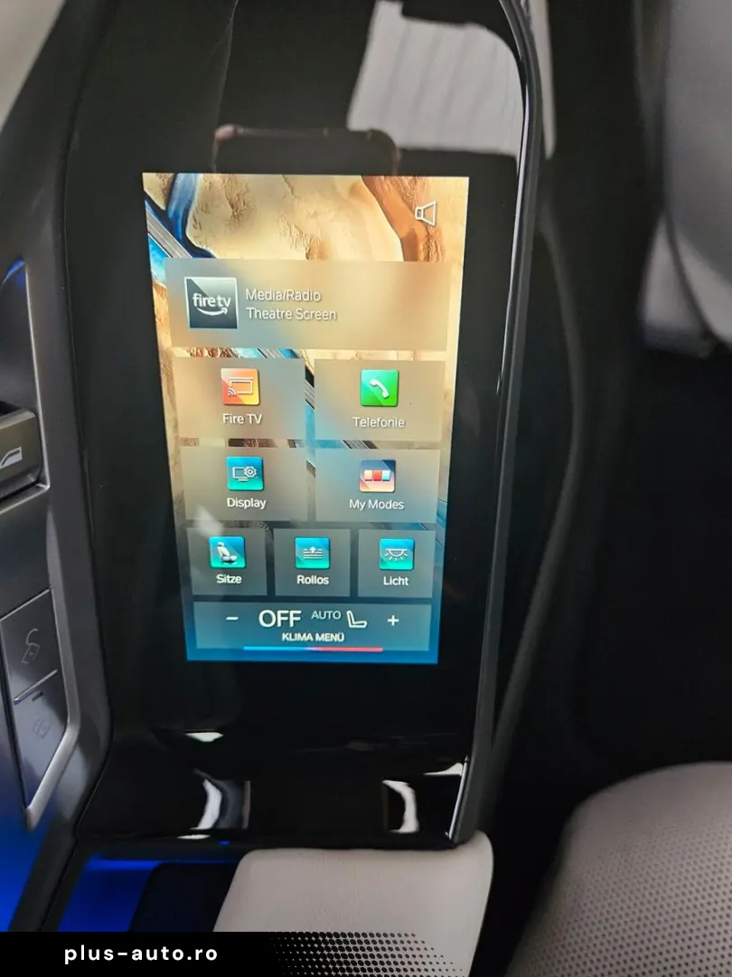 740 d xDrive MSport Cinema Loung B&W