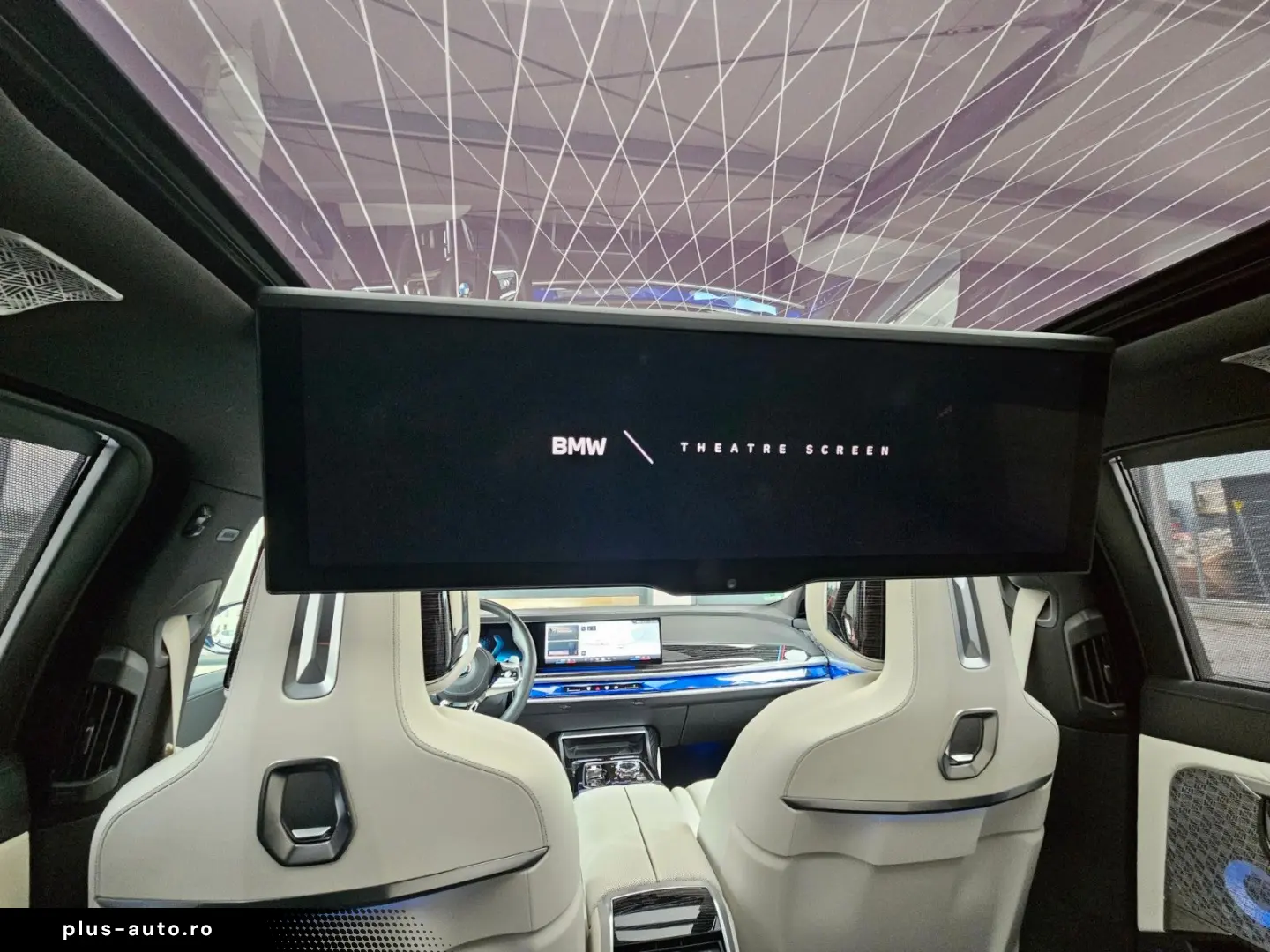 740 d xDrive MSport Cinema Loung B&W