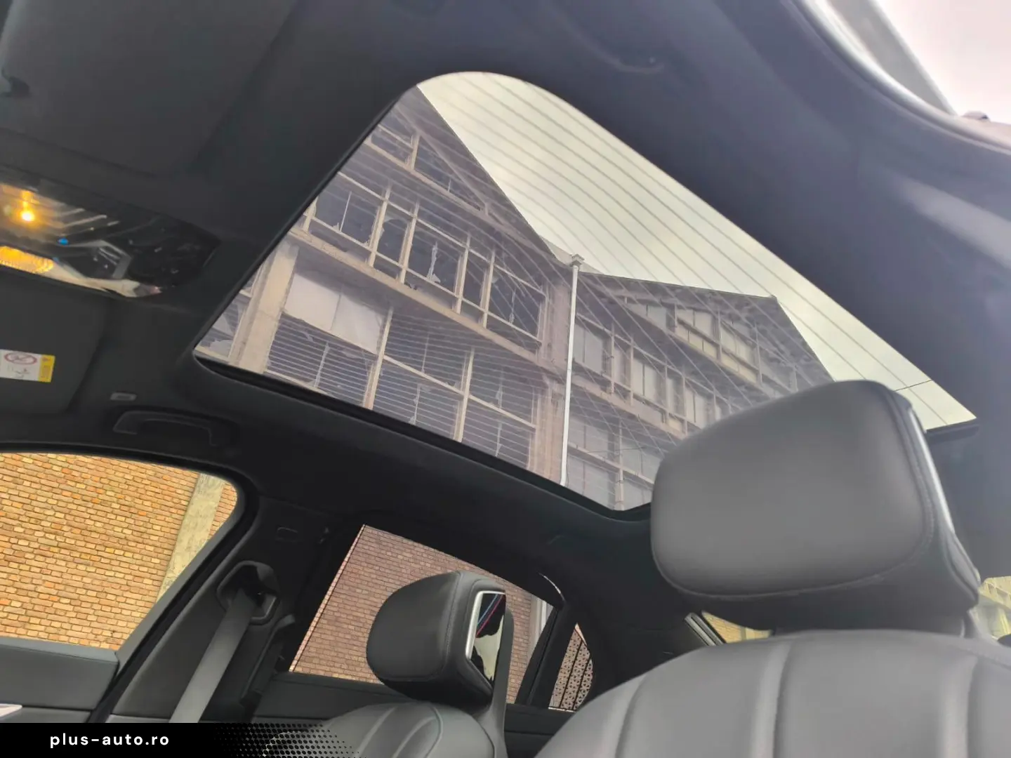 740D x DRIVE M SPORT SKY  B&W  STHZG