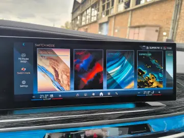 740D x DRIVE M SPORT SKY  B&W  STHZG