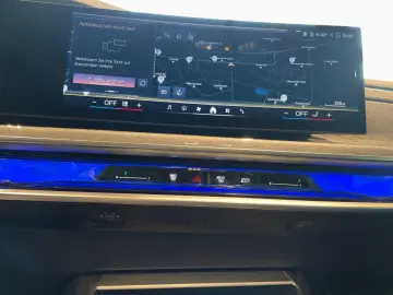 740d xDrive DA PA Prof ACC HUD StdHzg Bo Wi Pano
