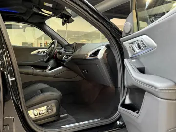 XM 50 e Iconic 360  Massage Autobahnas AHK 23