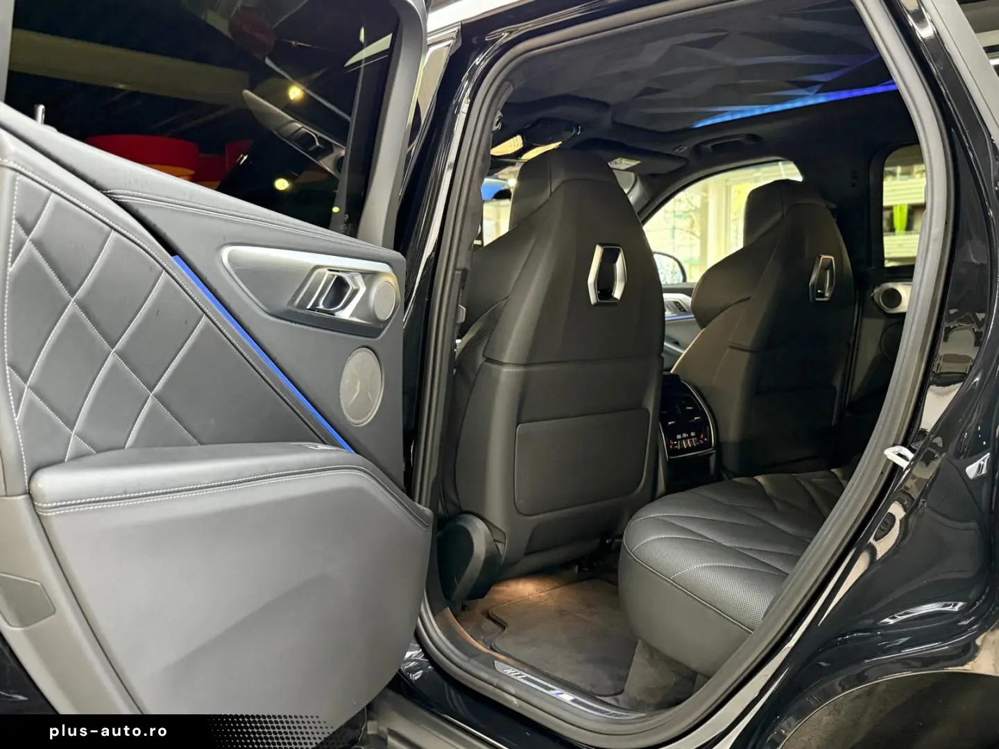 XM 50 e Iconic 360  Massage Autobahnas AHK 23