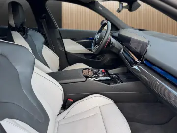 M5 Lim I Keramik-Bremse I Carbon Ext I M Driver