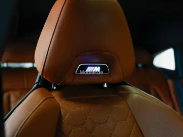 X4 M COMPETITION AT Competition Paket Panorama