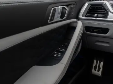 X6 M Competition360  Panorama HUD B&W SoftCL