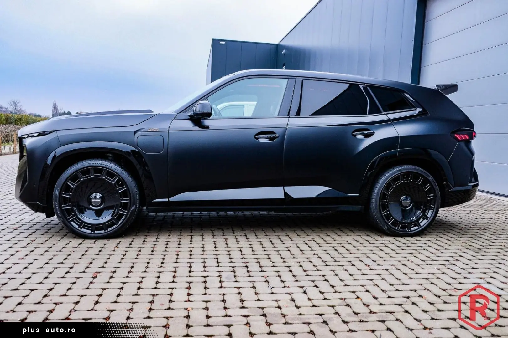 XM Mansory 4.4 V8 653ch Hybrid VAT