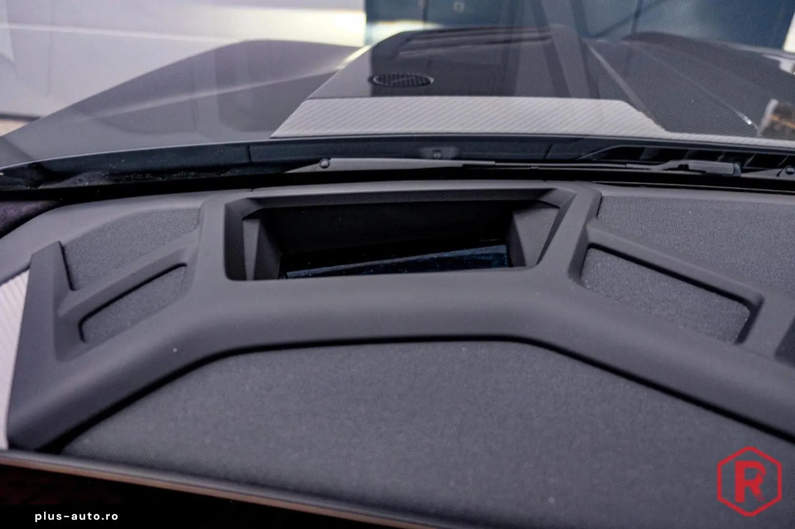 XM Mansory 4.4 V8 653ch Hybrid VAT