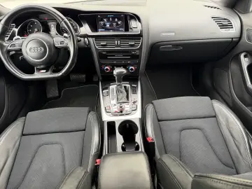 Audi A5 S-line 2.0 diesel de vanzare in RATE FIXE