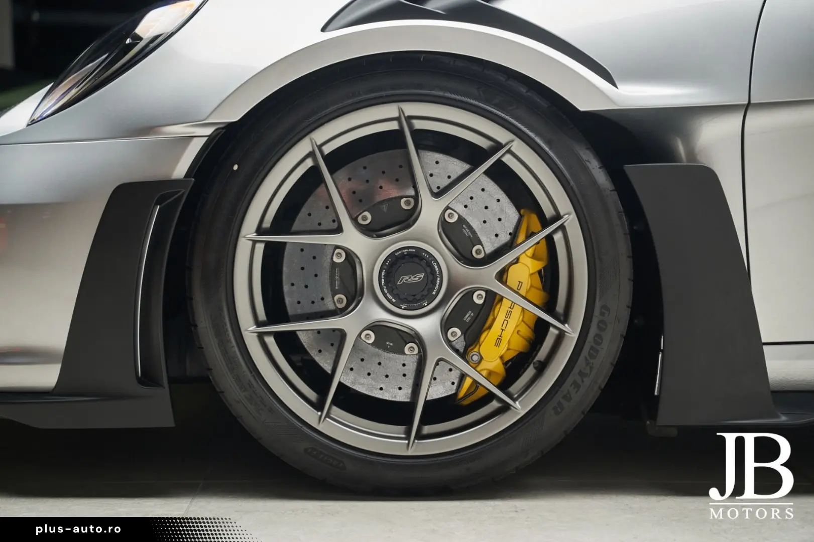 992 GT3 RS Weissach PCCB Lift Carbon Clubsport