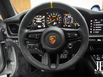 992 GT3 RS Weissach PCCB Lift Carbon Clubsport