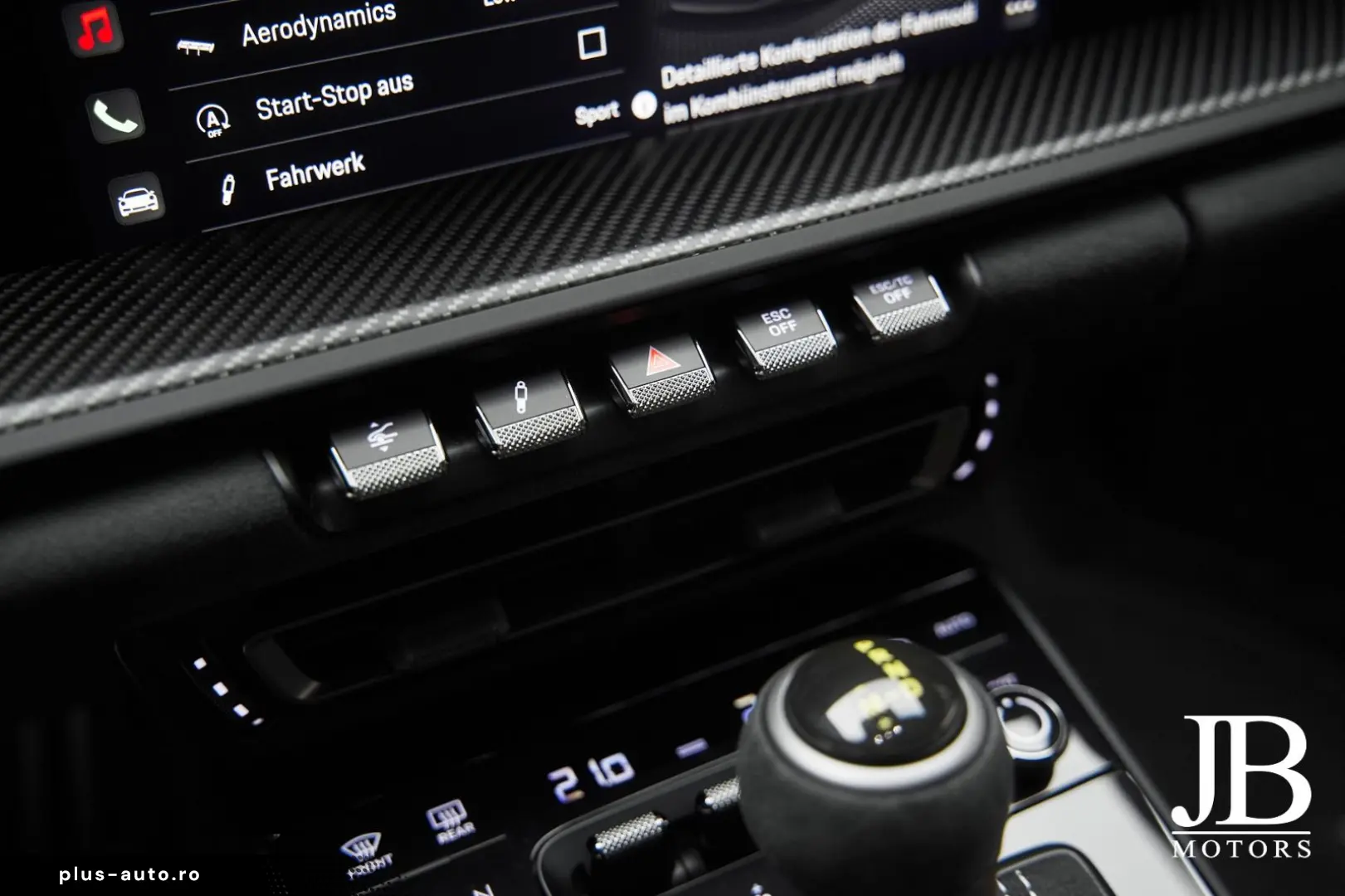 992 GT3 RS Weissach PCCB Lift Carbon Clubsport