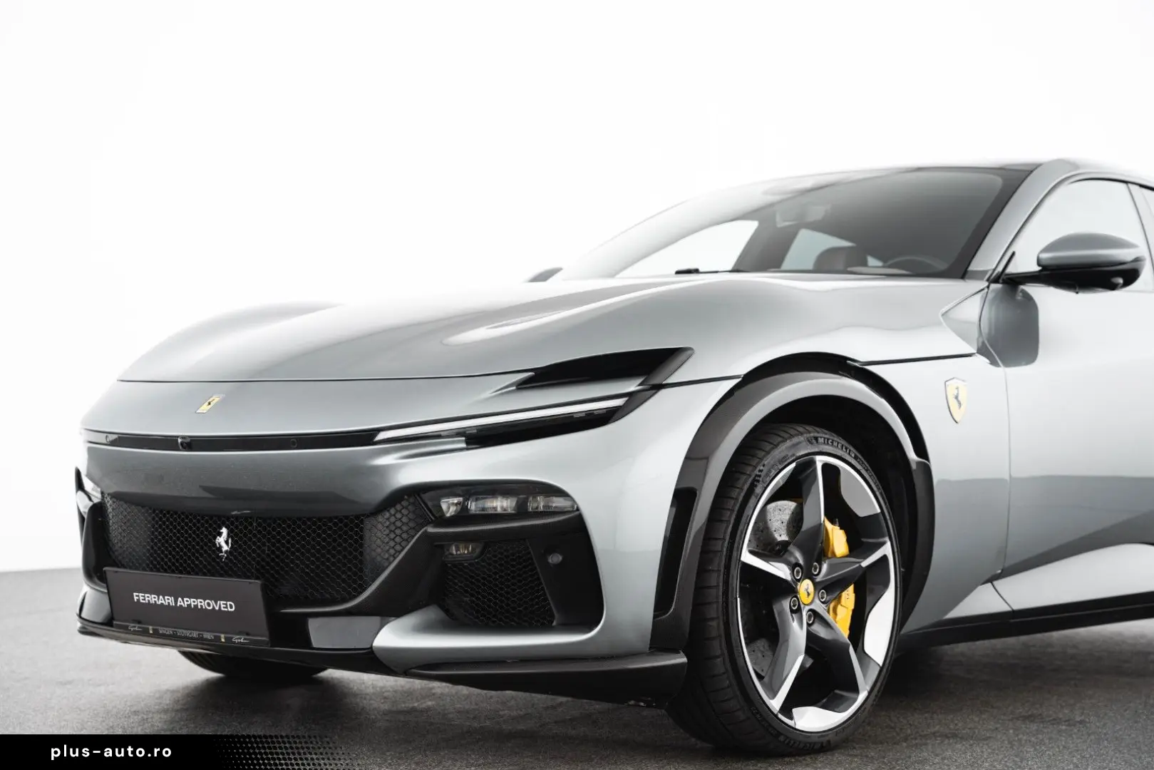 Purosangue V12 DCT 4WD