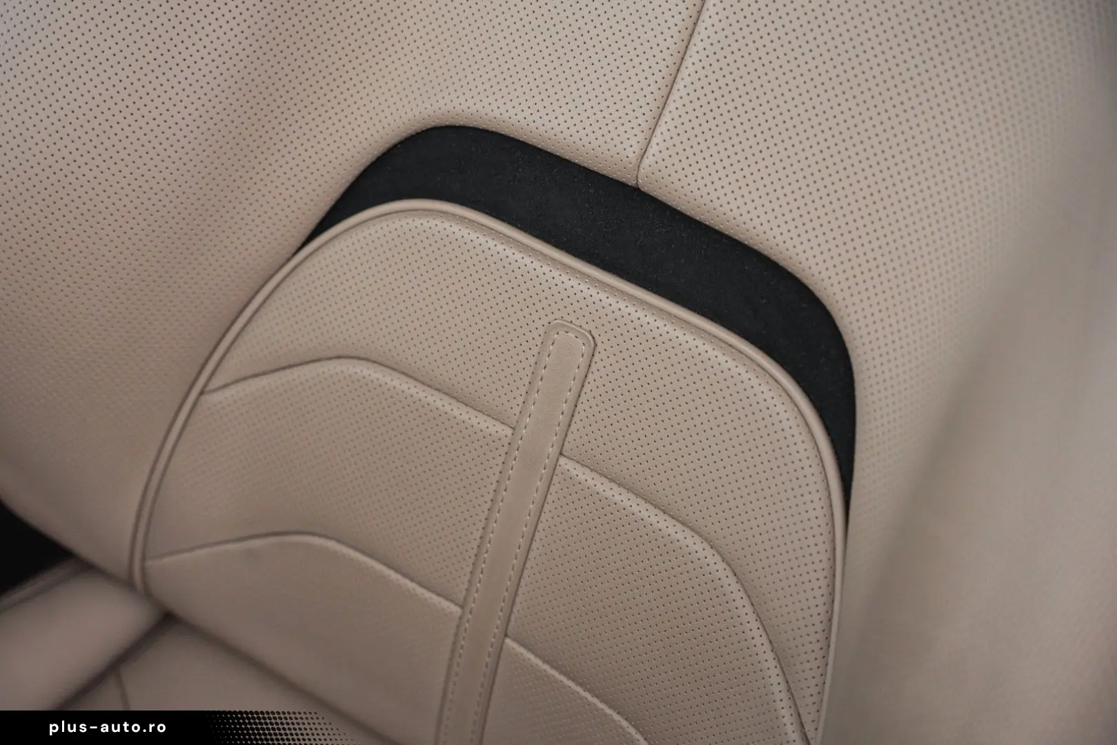 Purosangue V12 DCT 4WD