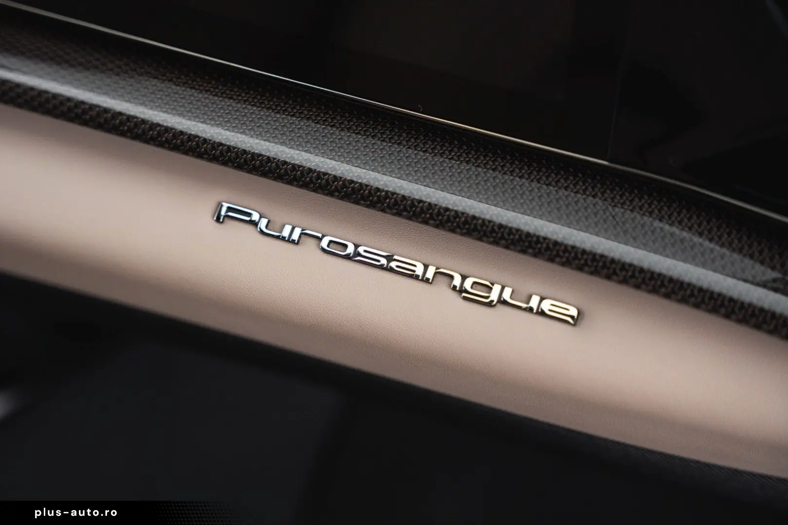 Purosangue V12 DCT 4WD