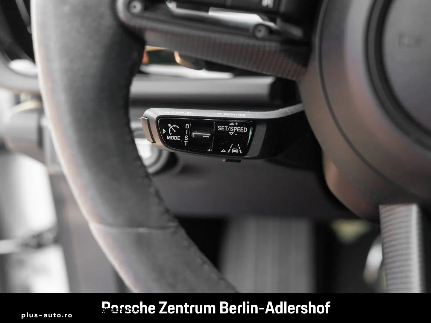 Panamera 4 E-Hybrid InnoDrive Head-Up Soft-Close