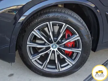 BMW X5 xDrive 50e Individual Luxury