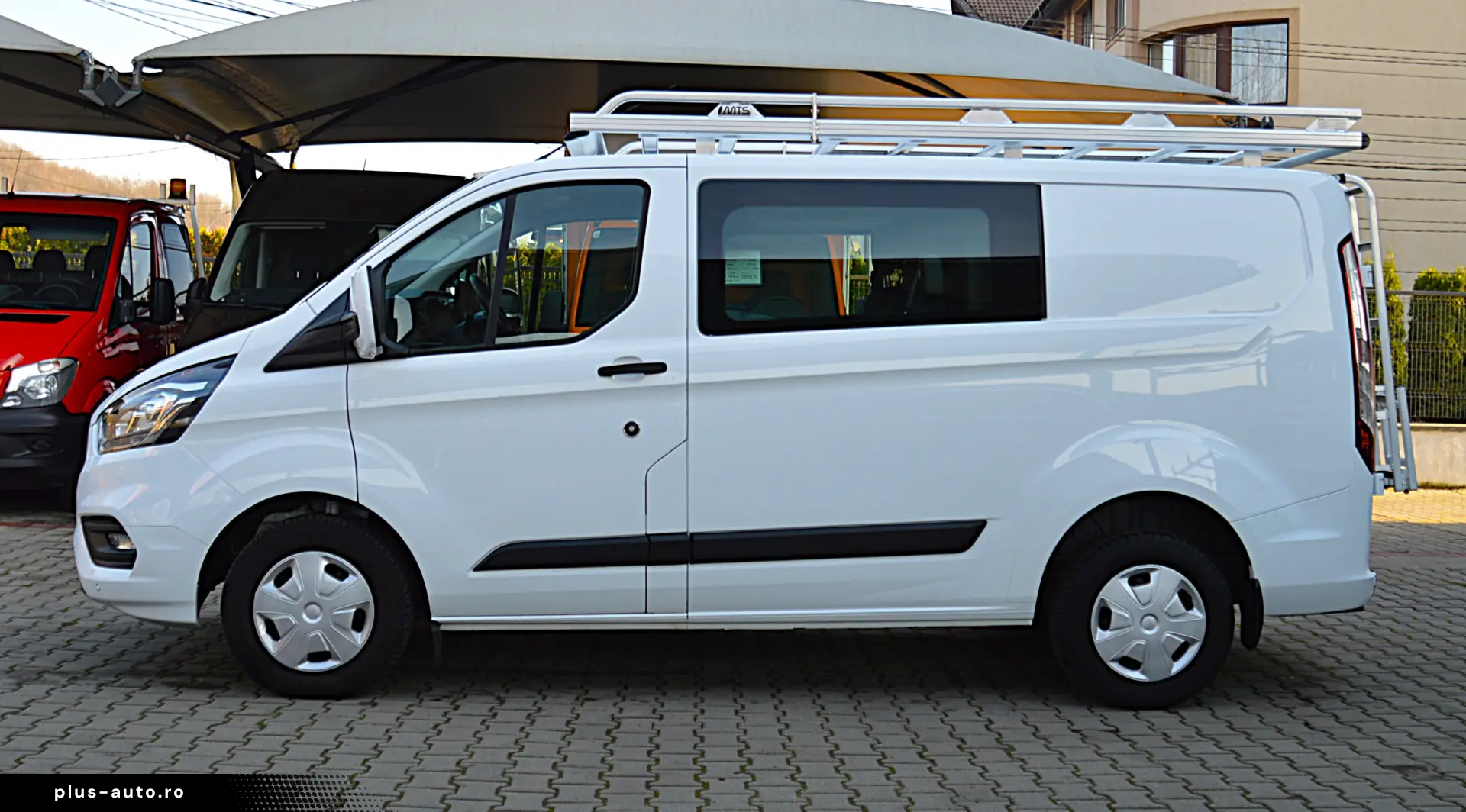 FORD  TRANSIT CUSTOM 6 LOCURI 2.0 EcoBlue 105 CP L1H1