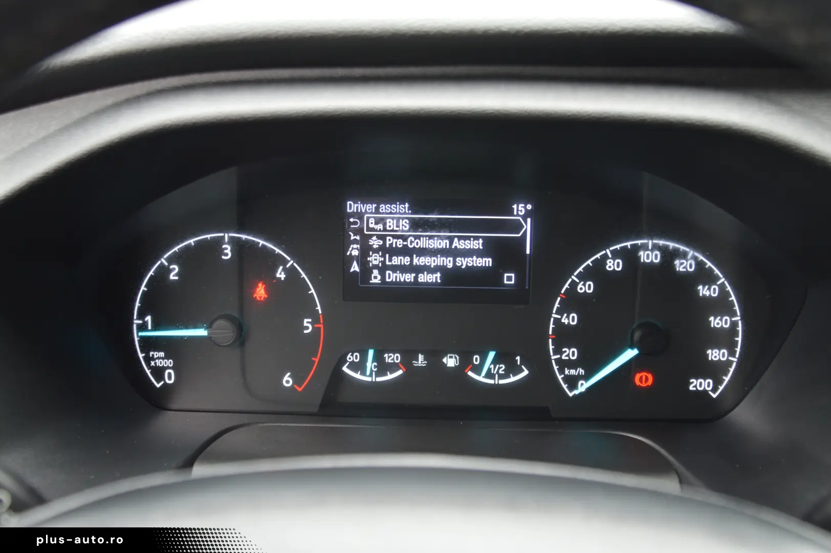 FORD  TRANSIT CUSTOM 6 LOCURI 2.0 EcoBlue 105 CP L1H1