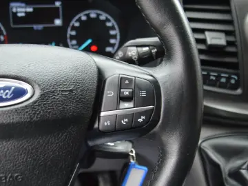 FORD  TRANSIT CUSTOM 6 LOCURI 2.0 EcoBlue 105 CP L1H1