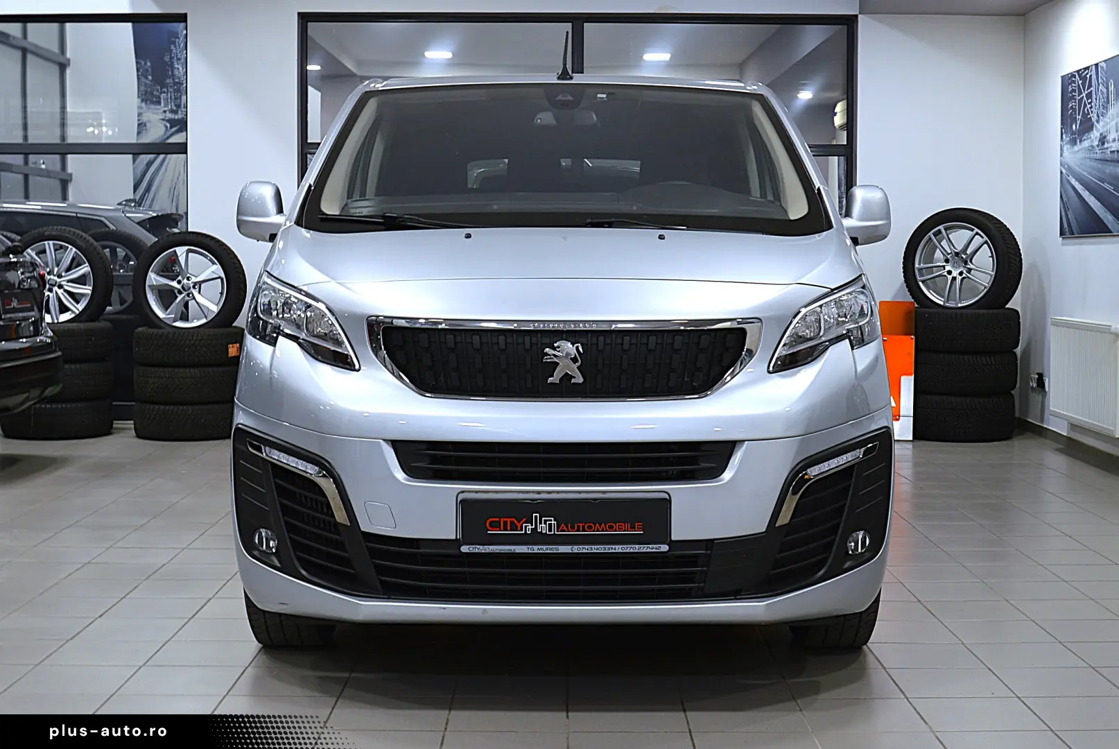 PEUGEOT TRAVELLER L3H1 1.6 BlueHDI 115C.P. 8 1 LOCURI