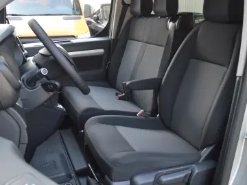 PEUGEOT TRAVELLER L3H1 1.6 BlueHDI 115C.P. 8 1 LOCURI